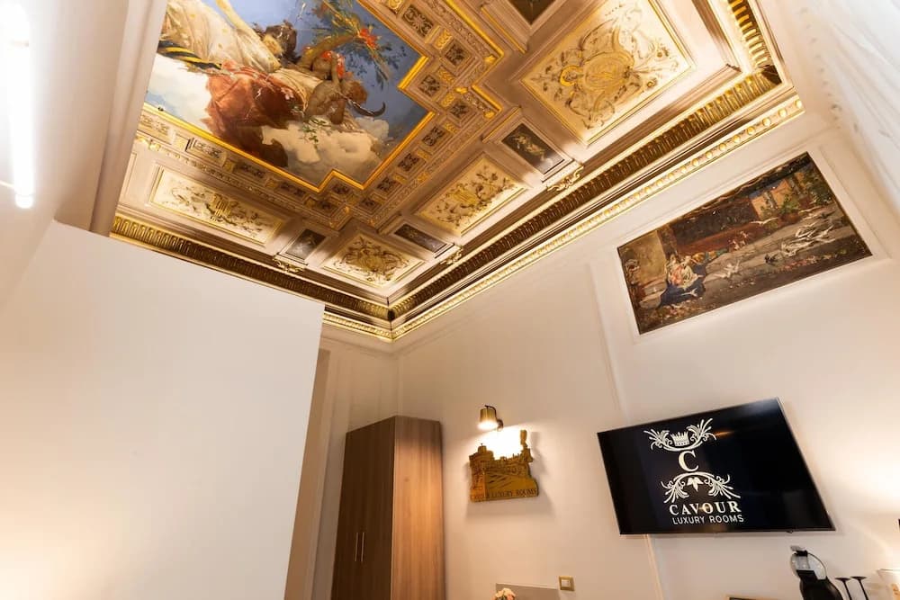 Cavour LR Collection - photo 14