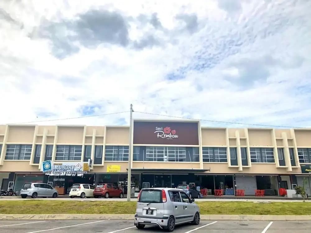 Hotel Seri Rembau - photo 1