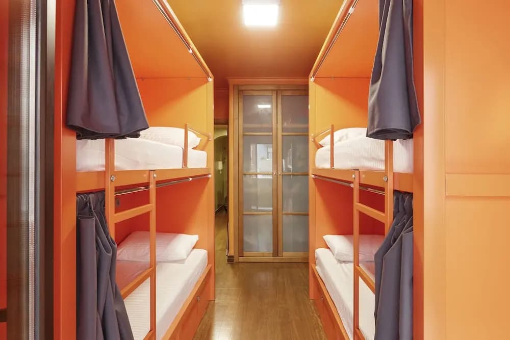 HUUX Hostel - photo 5