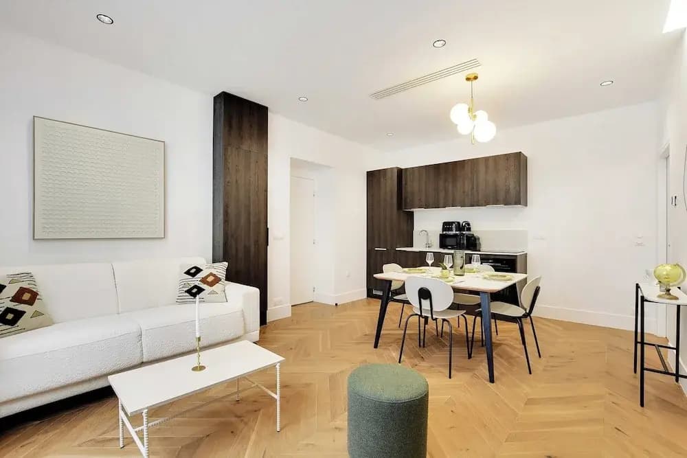 Luxury Apartment 1br/4p - Opera - photo 11