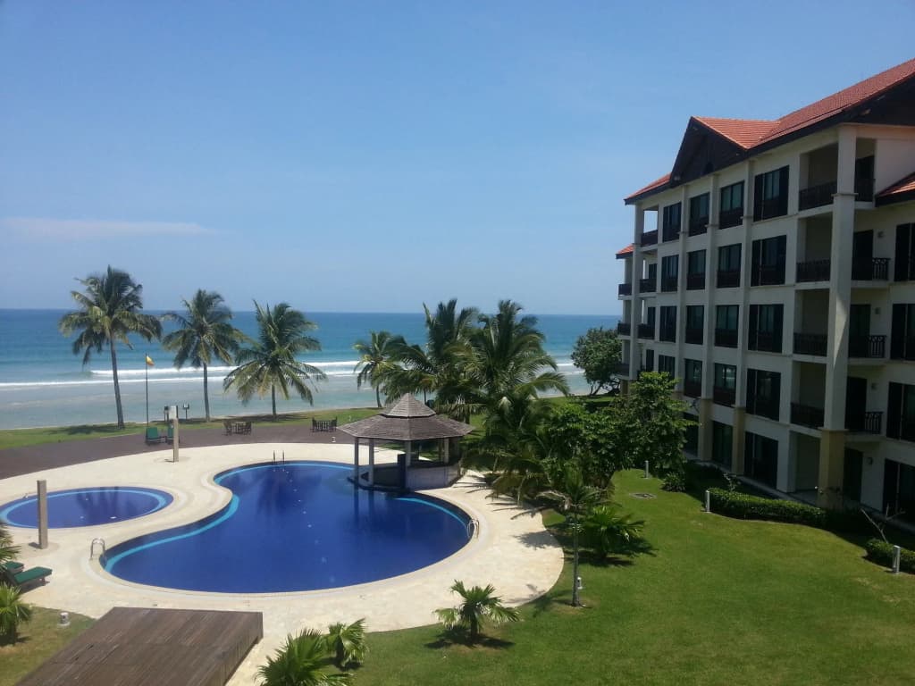 Borneo Beach Villa & Suite - photo 13