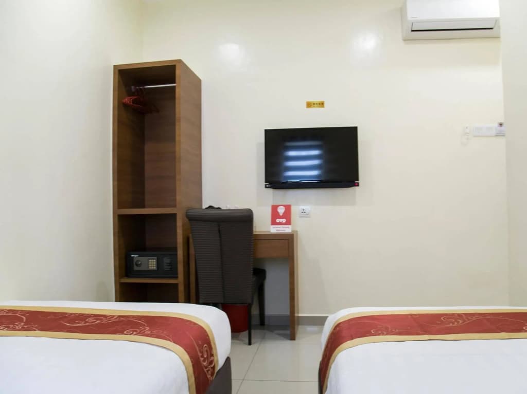 OYO Rooms Kota Laksamana - photo 6