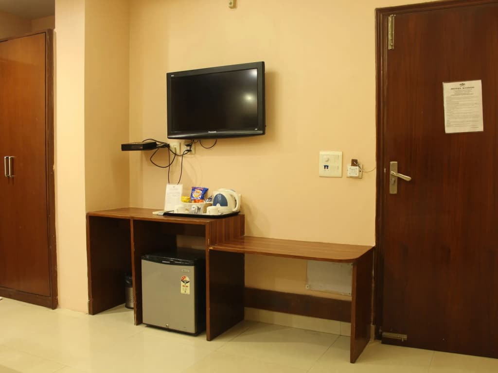 Hotel Kyron - photo 4