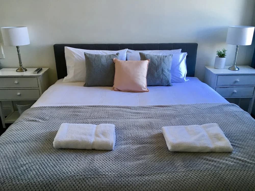 Healesville Garden Accommodation — The Grand Hotel - photo 5