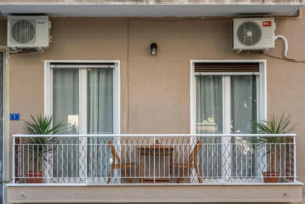 Εξαιρετική τοποθεσία, δίπλα σε νοσοκομεία,6 λεπτά μετρό,100 MBPS - photo 1