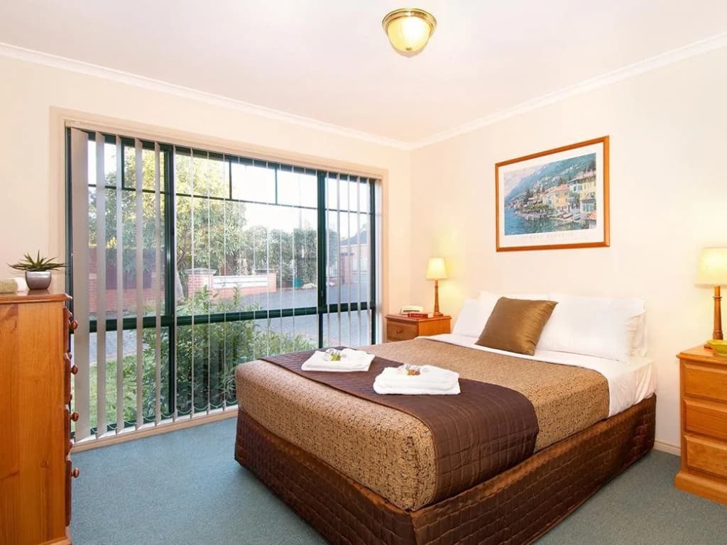 Mount Waverley Townhouses - photo 2