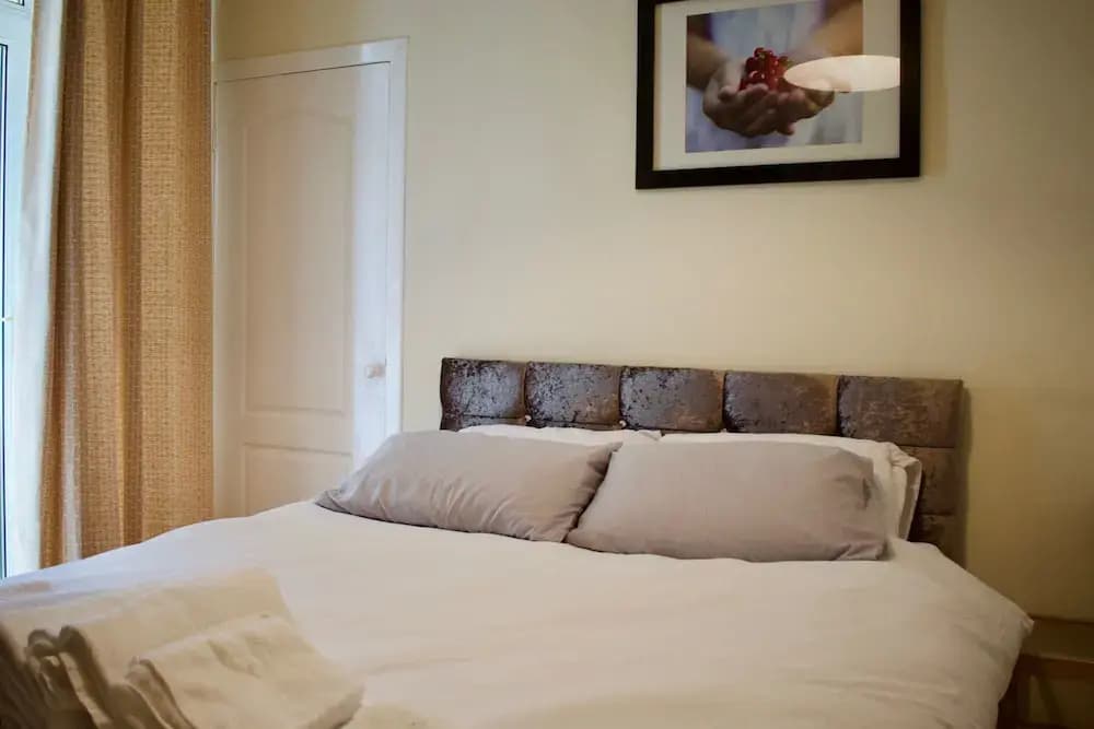 Central & Comfortable Flat - Sleeps 4 - photo 2
