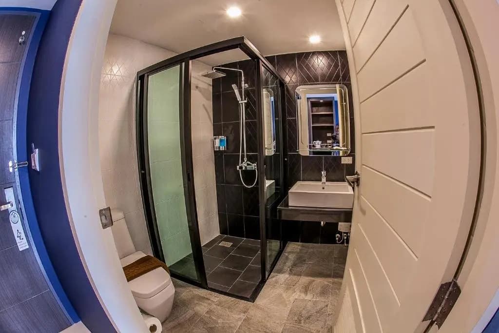 The Seens Hotel - photo 10