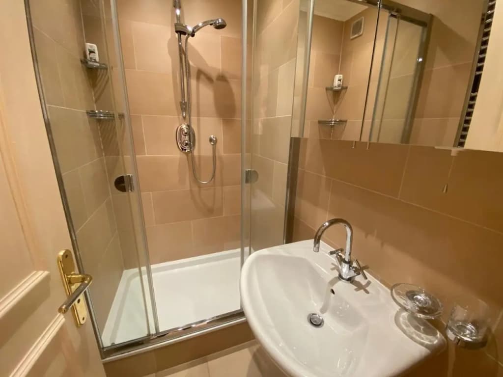 PRESTIGE Mont Boron - Swimming pool, terrace - 2BR - photo 7