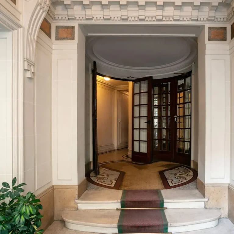 White Sacr I Beautiful 2-bedroom in Montmartre - photo 22
