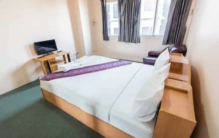 King Royal ll Hotel - photo 3