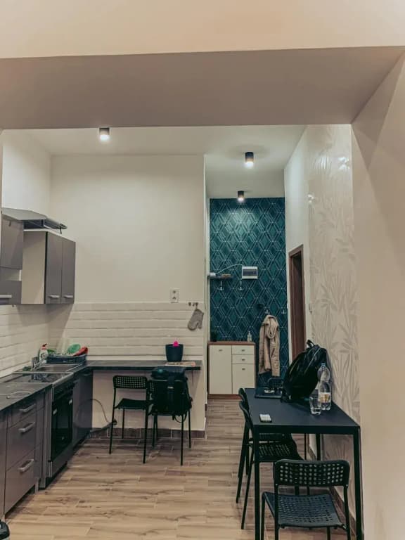 Heroes Square Apartment - photo 15