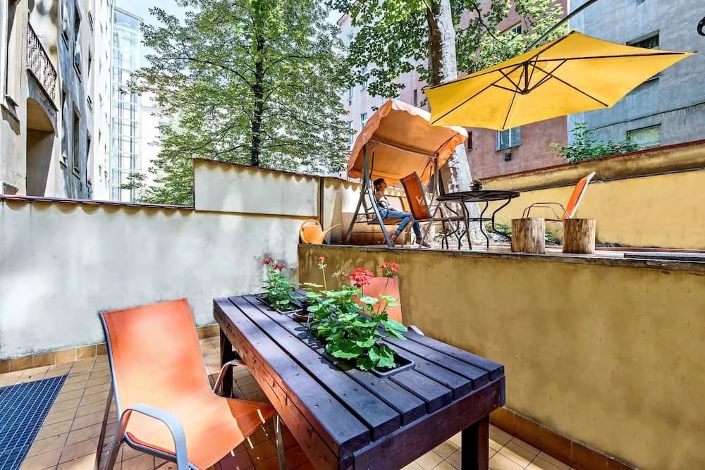 Chill Hill Apartments - photo 15
