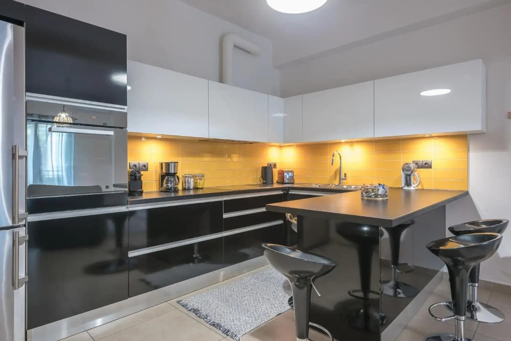 Confy Living Apartment Metaxourghio Metro Station - photo 14