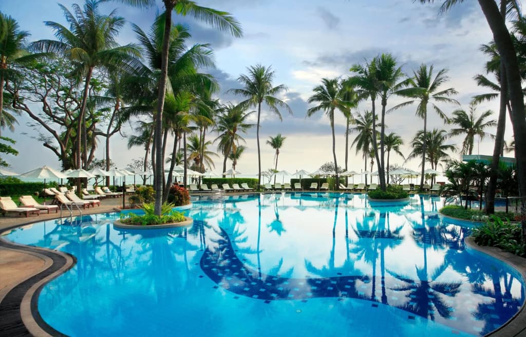Centara Grand Beach Resort and Villas Hua Hin Hotel - photo 15