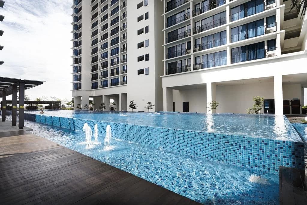 Arch Plus Studio at Trefoil Setia City - photo 7