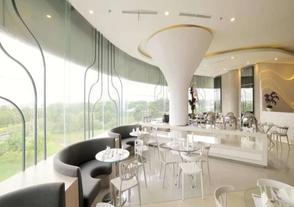 Ozone Hotel Pantai Indah Kapuk - photo 24