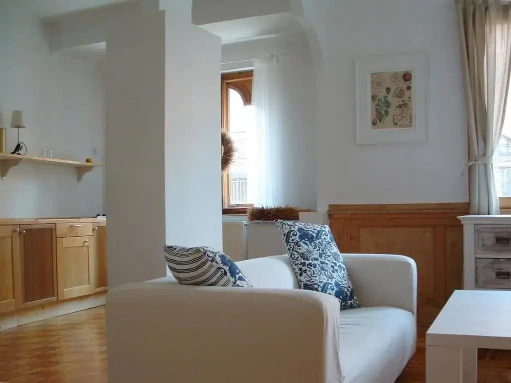 Opera Apartments - photo 3