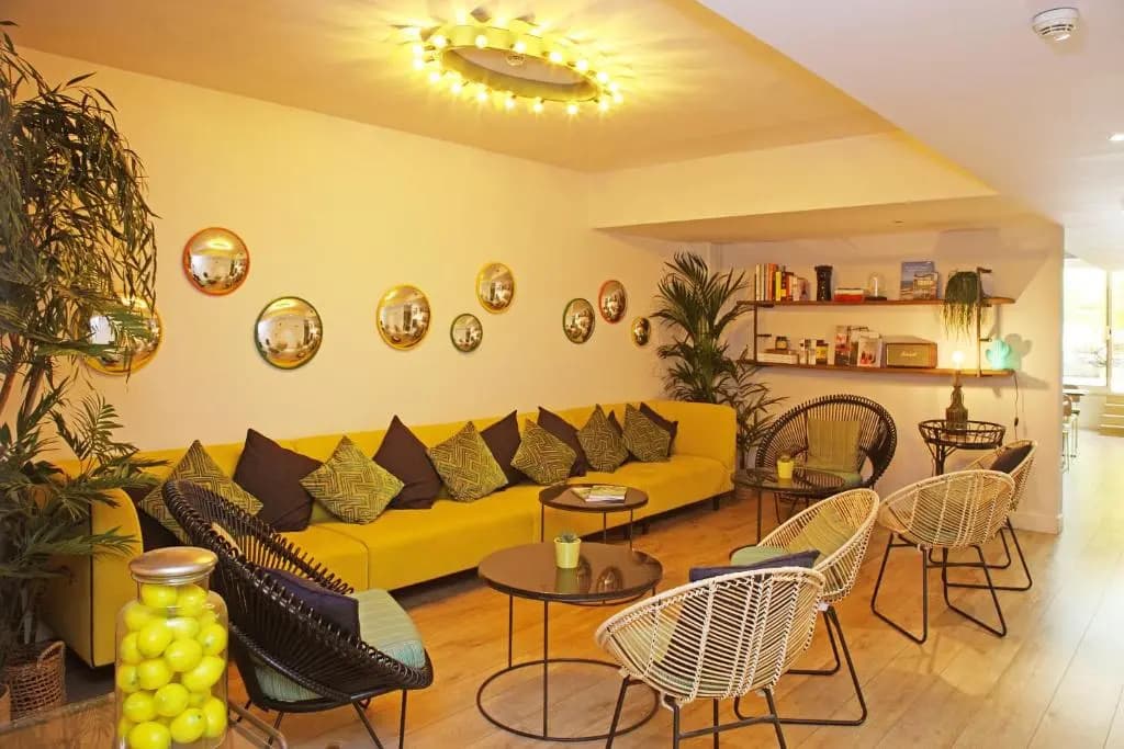 Hotel Chic&basic Lemon Barcelona - photo 16