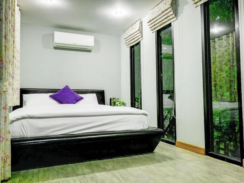 Hua Hin In Boxes - photo 3