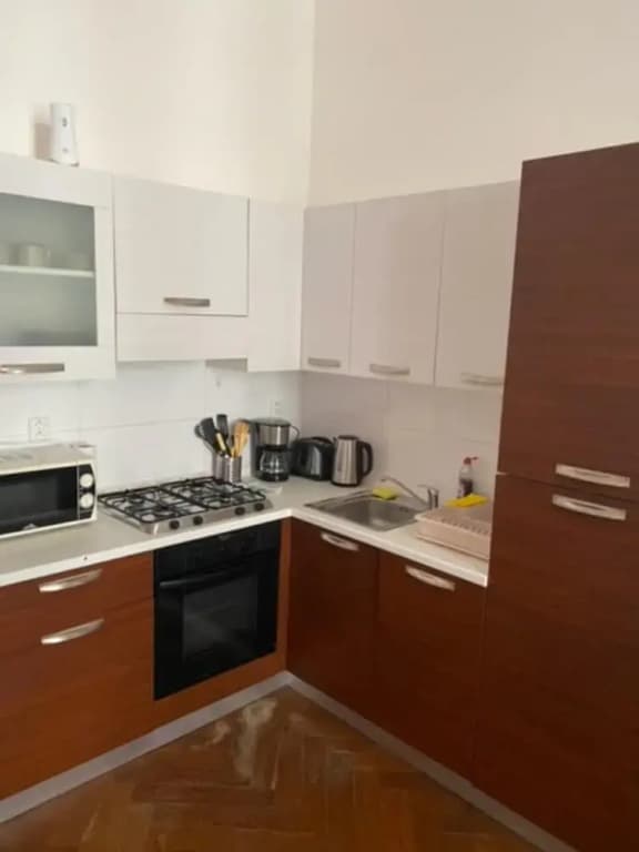 3 Bed Flat - Sleeps 10 - Pets - Smoking - Parking - photo 12