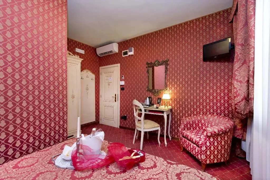 Hotel Mignon - photo 23