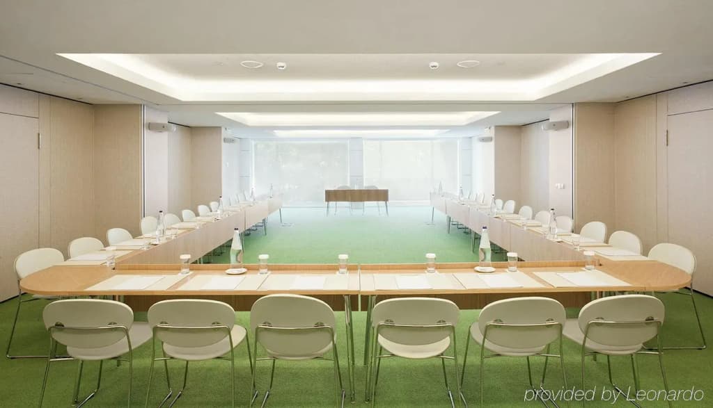New Hotel - photo 13