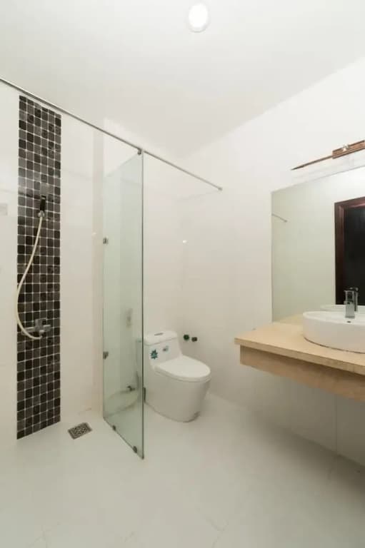 Kis Hotel & Apartment - photo 28