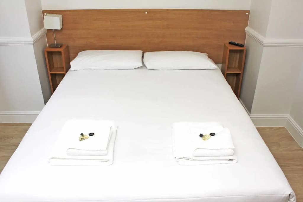 Gidea Park Hotel - photo 28