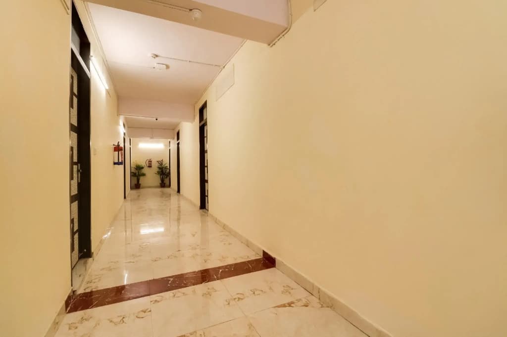 OYO 65500 Rohini Inn - photo 3
