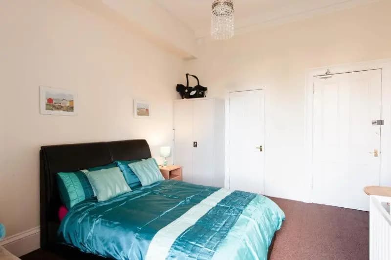 Lauriston Central Skylight Roomz - photo 36