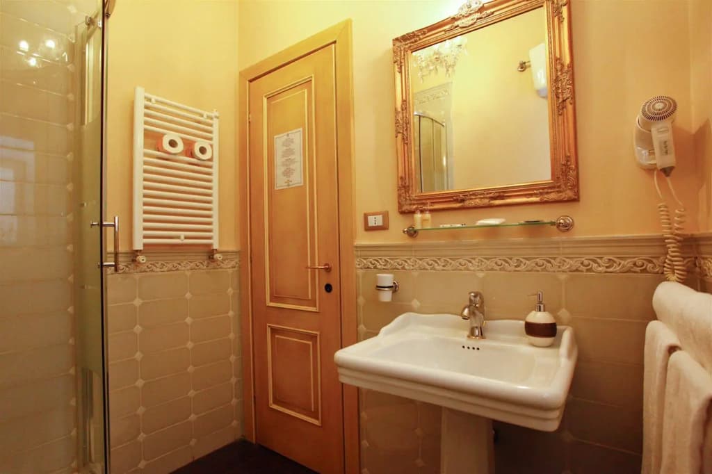 Casa De Fiori Apartments - photo 9