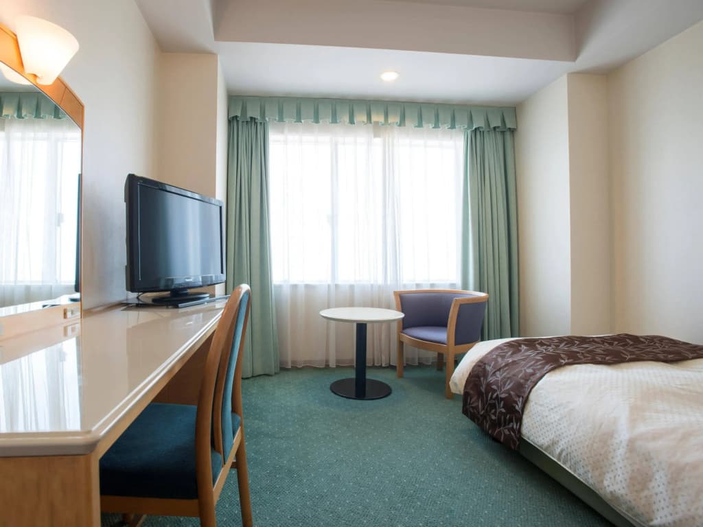 ART HOTEL Osaka Bay Tower - photo 4
