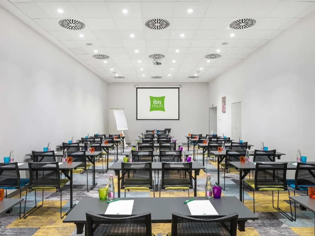 Ibis Styles Budapest Center - photo 22
