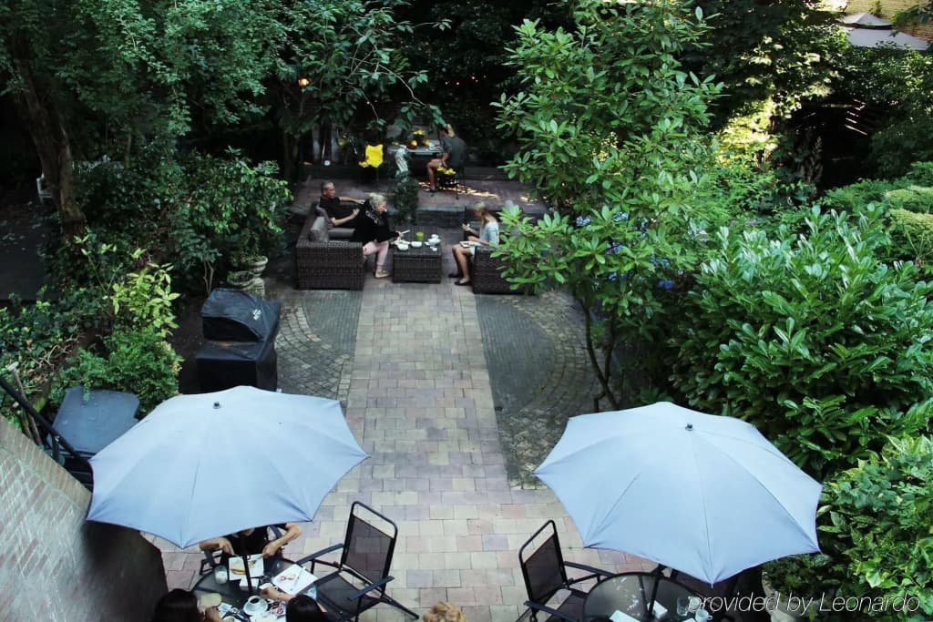 Hotel Iris - photo 22