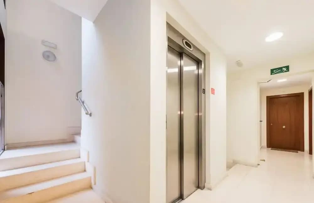Spain Select San Joaquin Apartments - photo 12