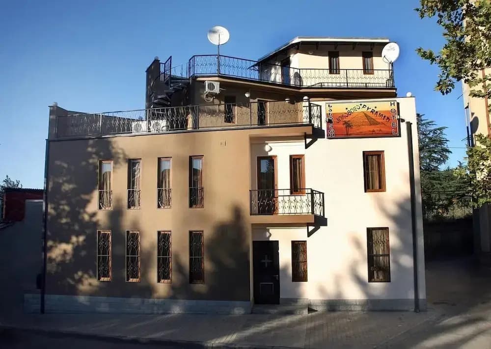 Hotel Pyramida - photo 1