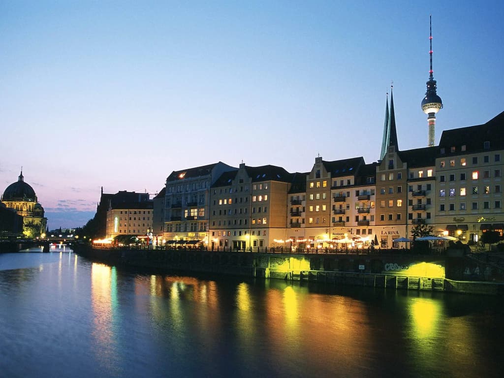 ibis Styles Berlin City Ost - photo 12