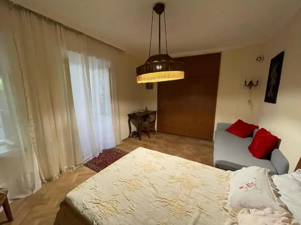 cozy and center - photo 3