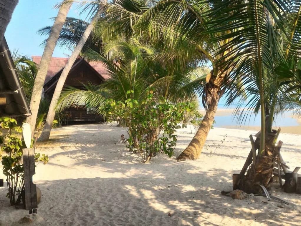 Lee Garden Resort - photo 13
