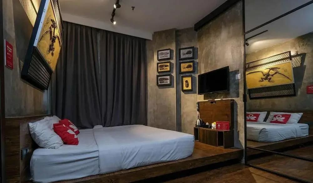 The Hulo Hotel at Bukit Bintang - photo 19