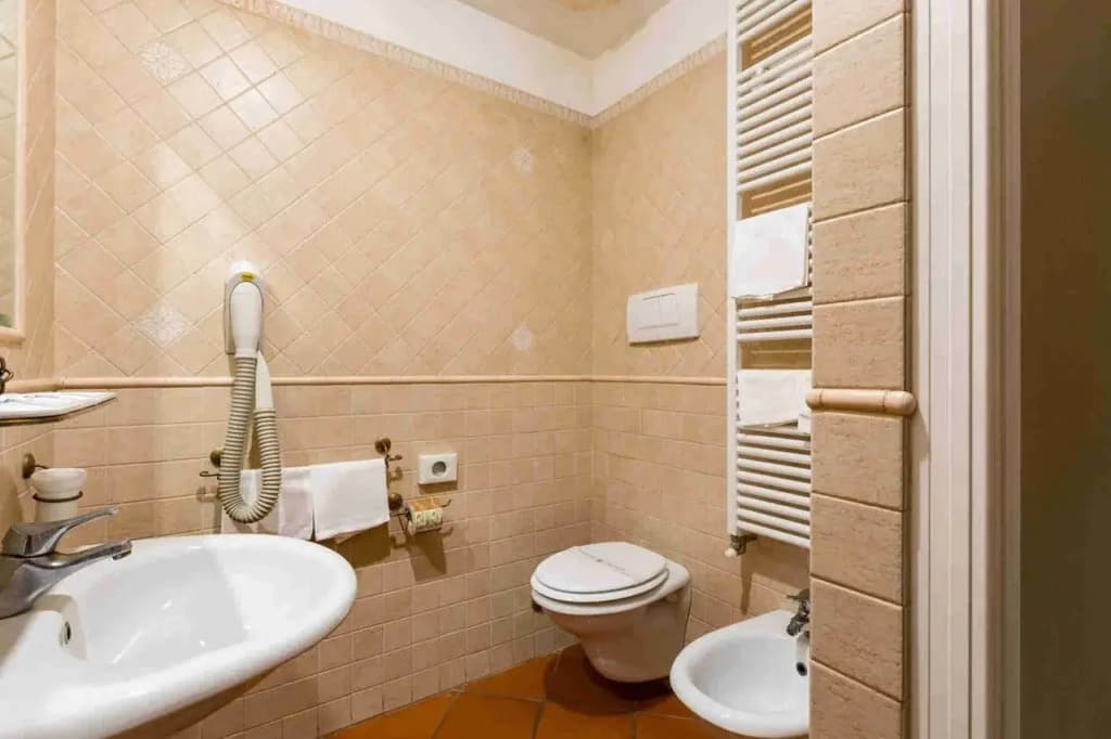 Hotel Domus Sessoriana - photo 19