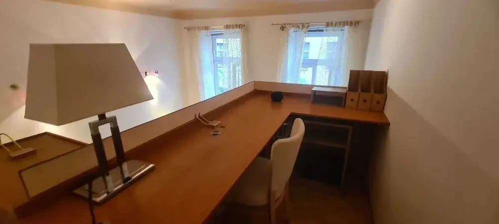 Elegant 2BR Prime Central Location - photo 2