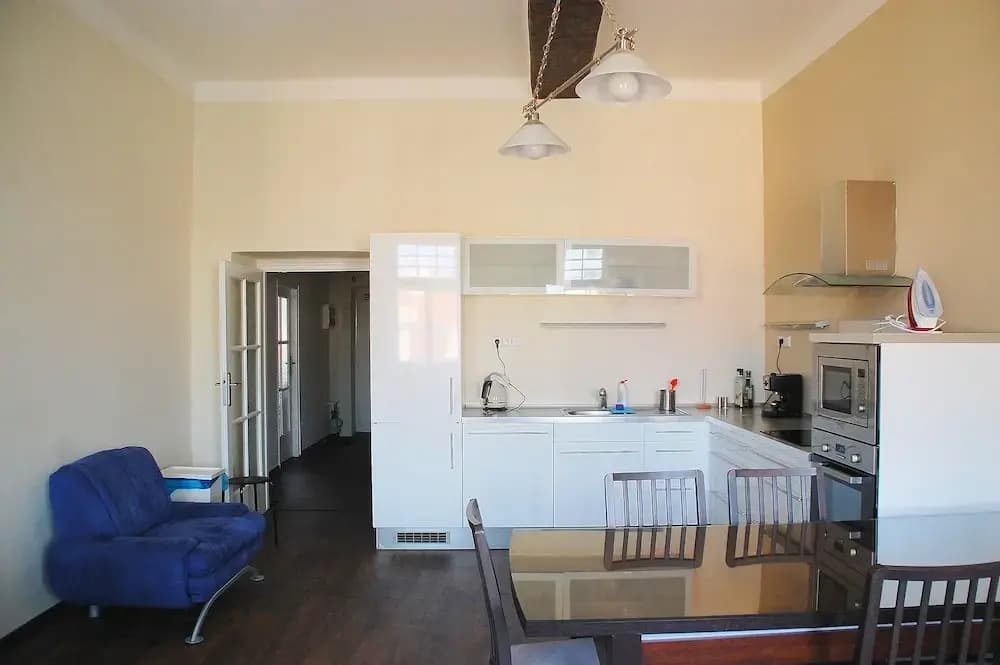 True Old Town Square Apartments - photo 15