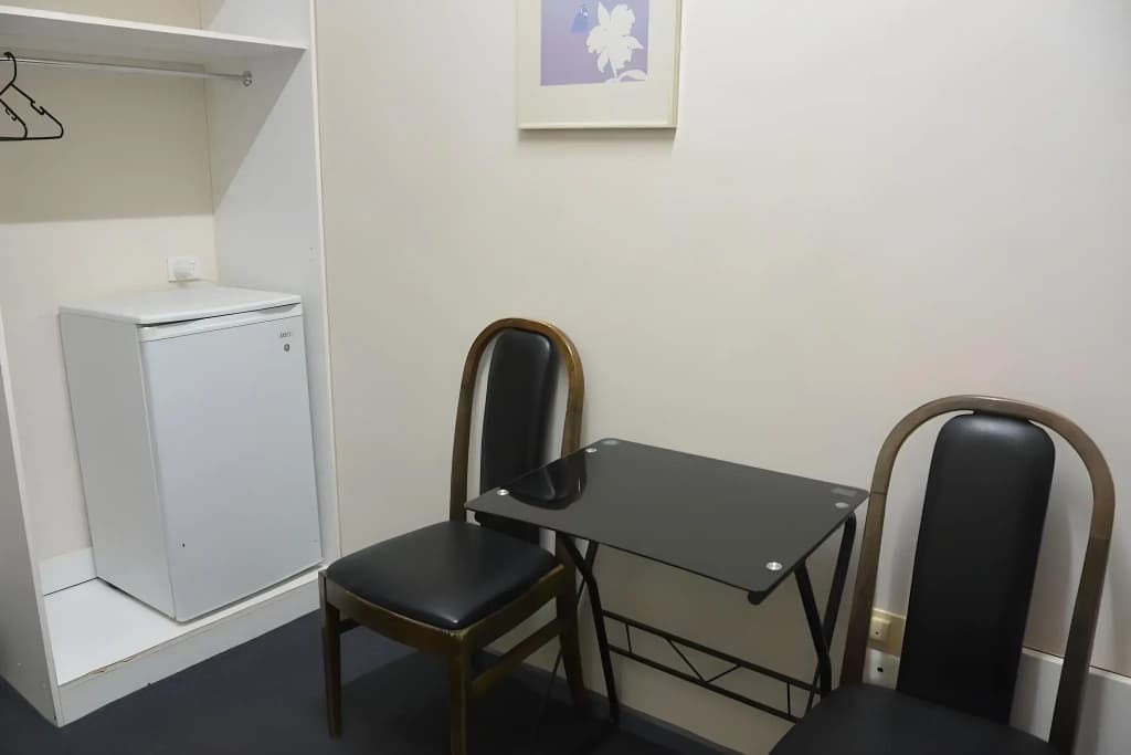 Elizabeth Hostel - photo 13
