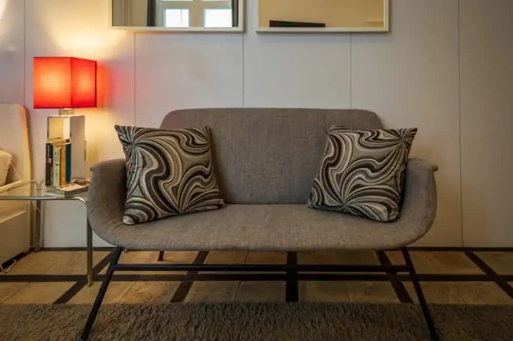 Super Central Studio Apartment - With Balcony - photo 22