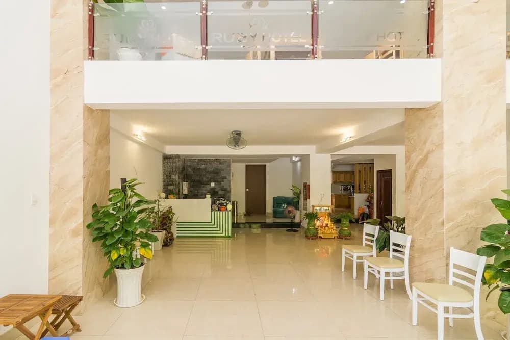 Oyo 186 Ruby Hotel - photo 2