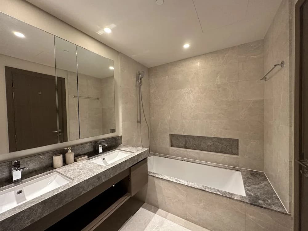 Manzil 4BR Penthouse in Dubai Creek w Harbour View - photo 8