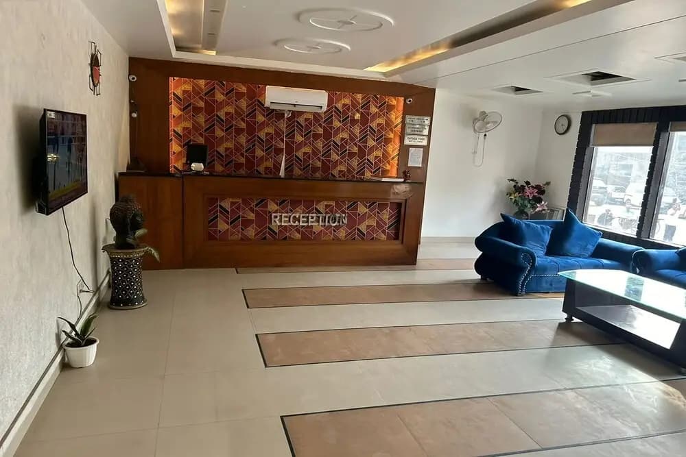 Hotel Om Paradise Near IGI Delhi Airport - photo 30