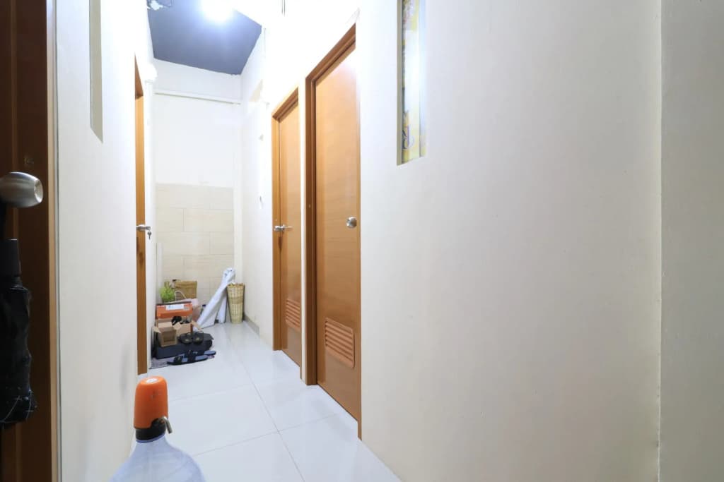 Eiffel Residence Batu Tulis 37 - Female Only - photo 12